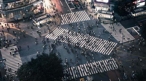 東京からイギリス：文化の交差点としての都市